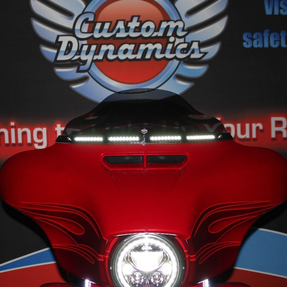 Batwing Windshield Trim w/ Sequential LED Turn Signals, '06-'13