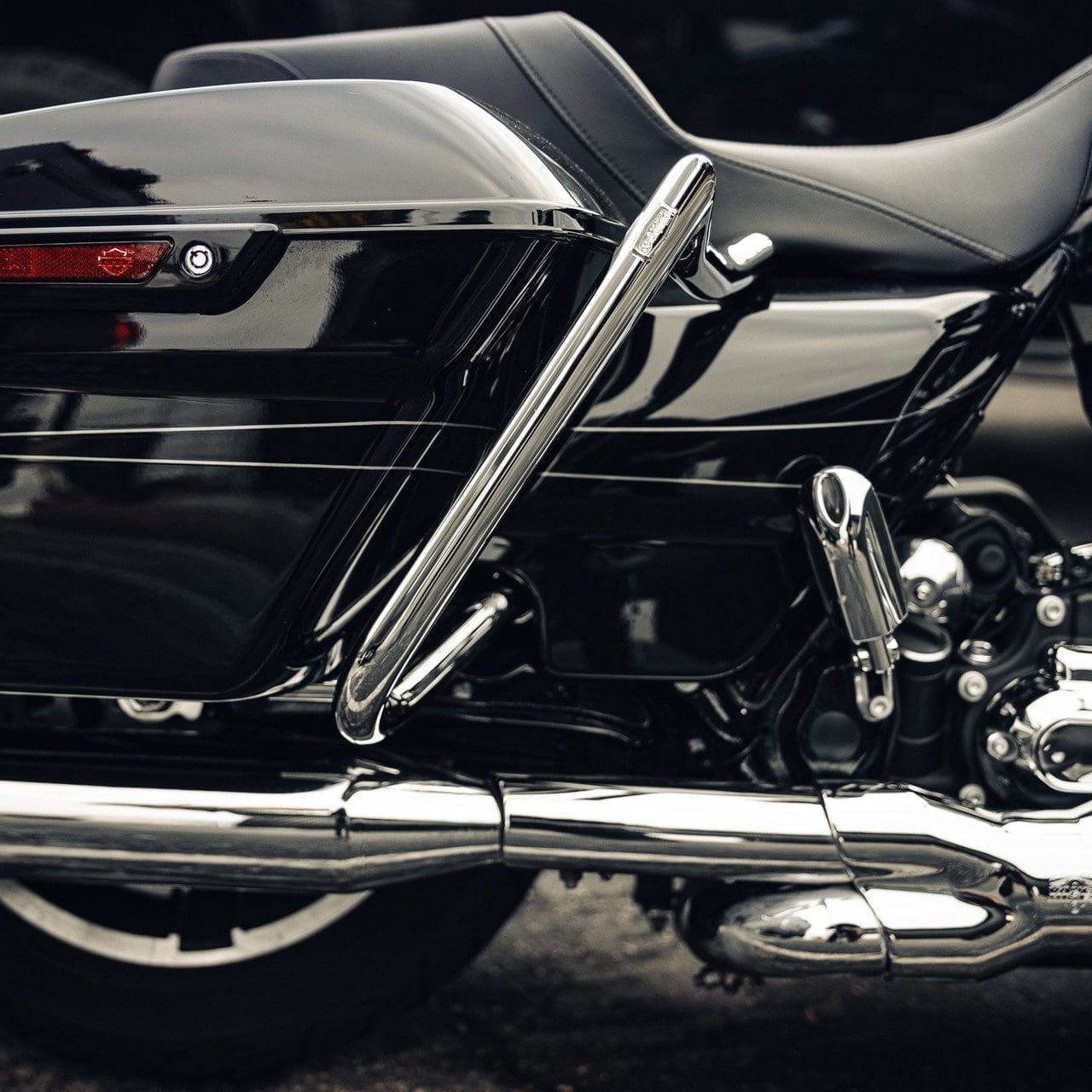 Factory 47 Anarchy Rear Bag Guards, Chrome, Touring '97-'23 | Rush