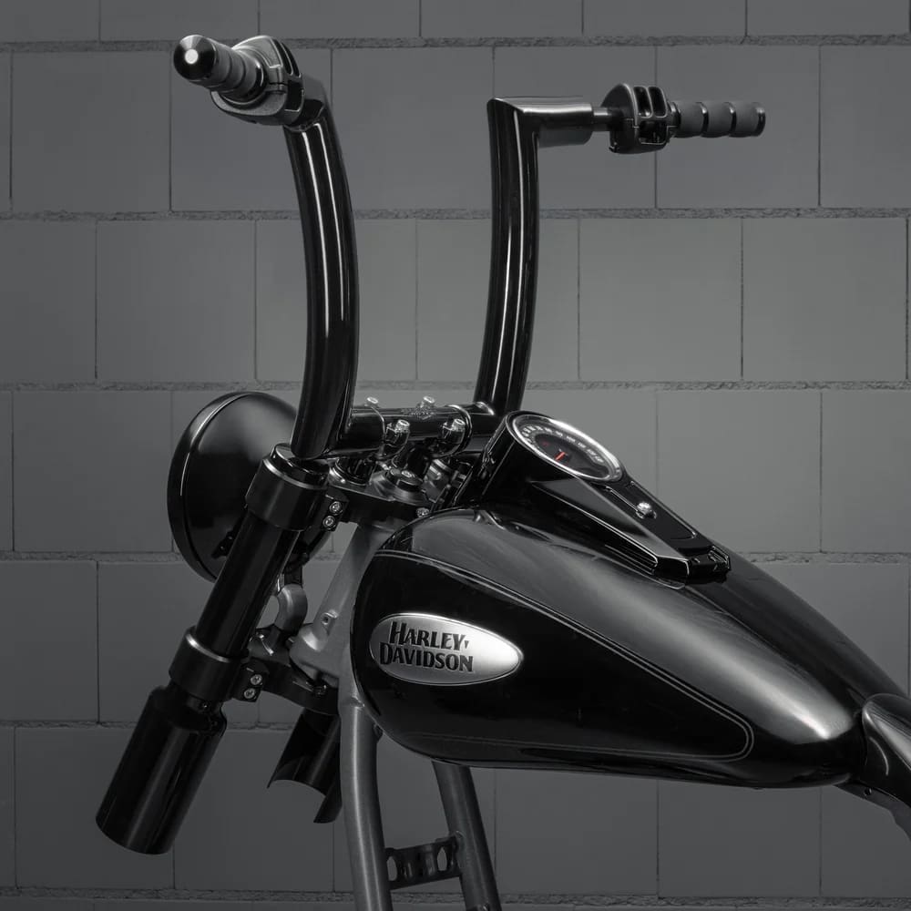 Killer Bull 2" Fat Bars, '25 & Up Softail, 1.25" Risers